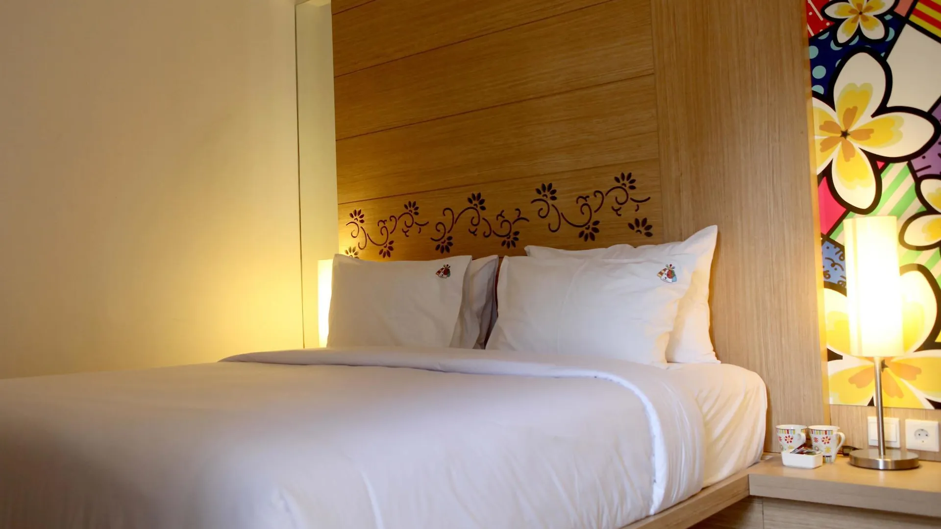 ***  Airy Premier Seminyak Cendrawasih 28 Kuta Bali Hotel Indonesia
