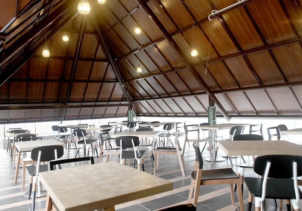 Airy Premier Seminyak Cendrawasih 28 Kuta Bali Hotel Seminyak (Bali)